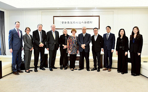 「美國外交政策全國委員會」來訪  吳豊山：兩岸政策核心以對話取代對抗