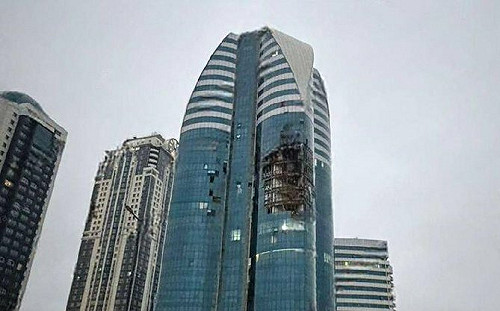 (影) 卡德羅夫才嗆「整個歐洲」! 車臣政府大樓遭二度攻擊毀損破大洞