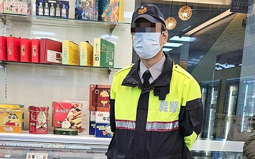 台中義警執勤突倒下不治！兒心碎：在我心中您就是英雄