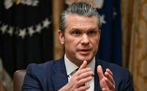 (影) 怕戰爭罪上身? 國會要調下令時錄影 川普態度大轉彎甩鍋海格塞斯