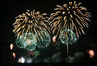 國慶煙火圖影輯》讓您一次看過癮