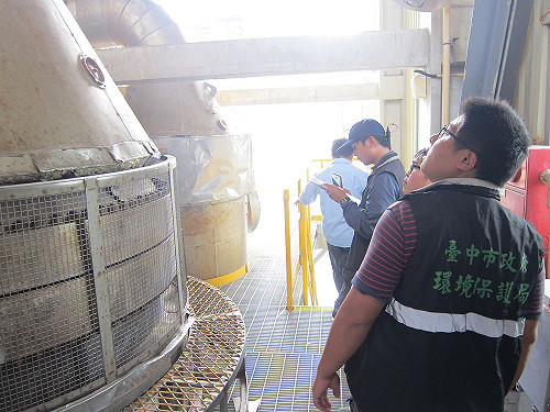 台肥趁國慶偷排超噁黃煙 環保局最高罰百萬