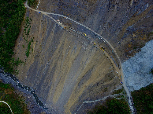南橫梅山崩塌  環工：人類對山體無止盡的掠奪