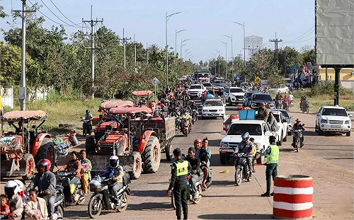 泰柬邊境衝突第三天！泰軍F-16空襲柬軍基地 逾40萬人緊急撤離