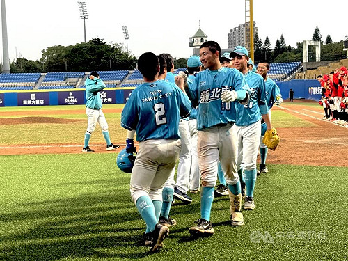 新北U18藍隊許子彥再見安勝高雄　挑戰賽會8連霸