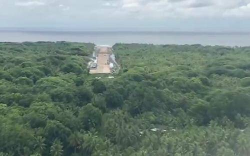 (影) 第二島鏈出現裂縫？ 中國重建「這島」二戰跑道 美智庫示警區域風險升高