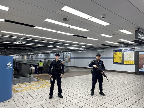 平安夜、耶誕節加強維安　北市信義警武裝巡查
