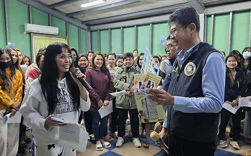 防止移工遭利用成車手 移民署前進宿舍宣導反詐騙