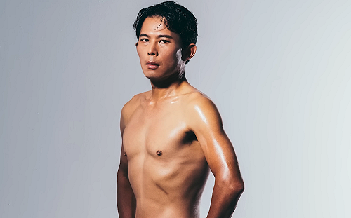 （影）黃國昌秀出個人寫真集   網酸：民眾黨主席都專出自戀型人格嗎 