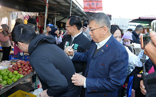 爆綠派人放話再搞黃國昌　柯文哲嗆：一定焦土政策