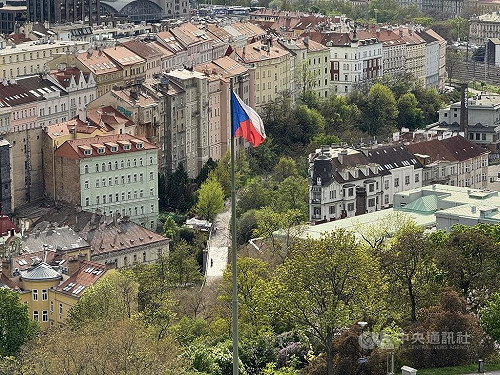 捷克與斯洛伐克和平分家33年　政經差異重塑合作局勢