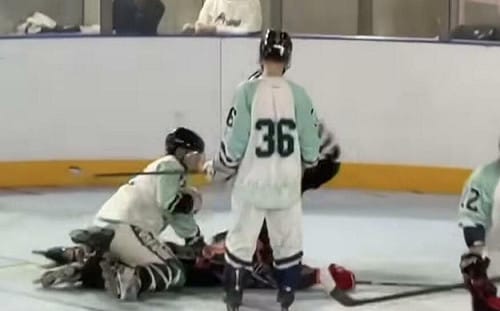 (影)暴力衝突！28歲退役曲棍球國手失控痛毆國三生　家長怒喊提告