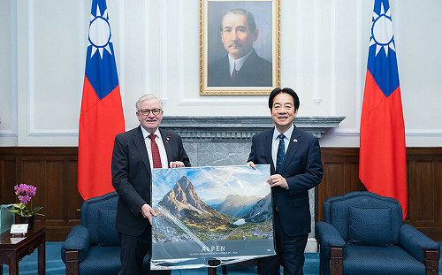 賴清德指台海和平攸關歐洲安全  歐議會訪團譴責中國軍演：不接受挑釁行為