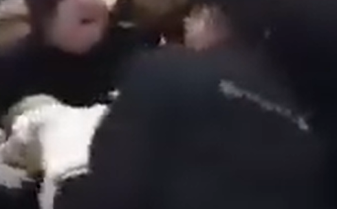 器捐急單？特警闖北京醫院當媽媽面「抬病童去火化」！時事評論家：台灣人須警戒