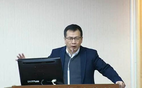 鼓吹武統最高罰百萬 羅智強稱「掘鄭南榕的墓」律師轟：法盲瞎挺被台灣人唾棄