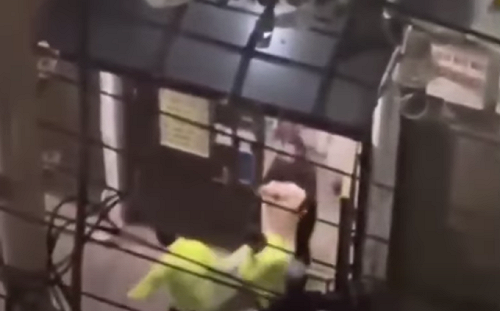 (影) 中國「警、醫」到府服務？抓人如抓豬影像曝光！作家：活摘器官團隊現形