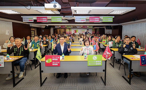 初選前夕賴瑞隆號召大團結    百工百業「顧電話顧高雄」