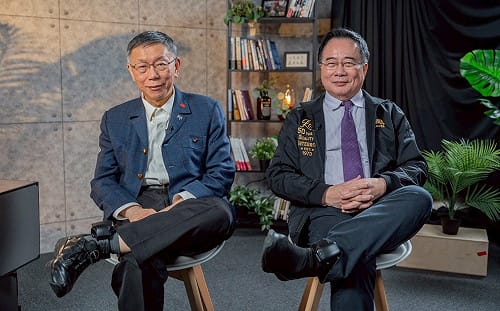 蔡柯翹腳秀電子腳鐐！林智群酸「廉恥在哪？」吳靜怡轟藍白挺貪污形象照