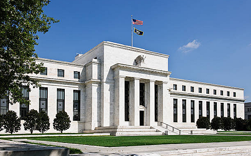 紐約聯準總裁稱短期內沒降息理由  小摩更估今年「恐怕不降了」 