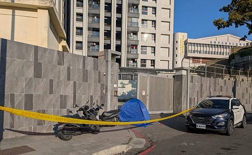 高雄台電巡檢員疑遭電捲門夾困亡 曾文生：配合調查