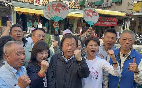 初選決戰夜！王世堅再度南下力挺  盛讚陳亭妃是最堅強、最有韌性的女性政治人物