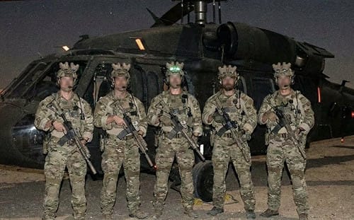 押注馬杜洛下台大賺40萬美元被捕! 美入侵委內瑞拉特種兵涉洩密、詐欺