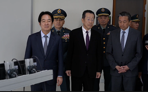 陳亭妃會前「咬耳朵」 賴清德談永康砲校遷建關廟：有5大贏家 