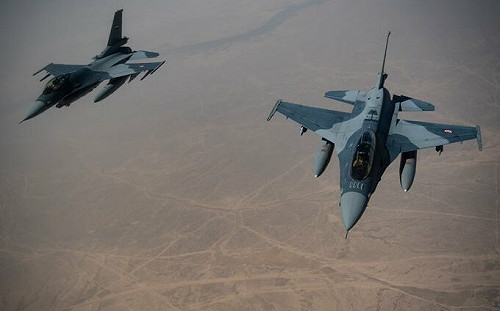   以、伊戰機都升空! 傳中軍機急赴伊朗送紅旗導彈 中、印出手封鎖「這航線」....