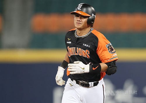 陳鏞基宣布今年引退　先堆高隊史全壘打王高牆