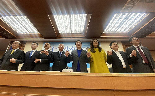 趙少康回立院出新書：三黨再喝大和解咖啡、對台灣是好事 