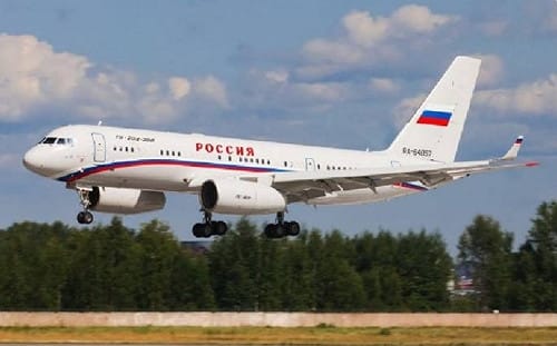 俄羅斯「危機」! 遭國際封鎖 老舊飛機拿出來湊合用 普丁還面臨這些難題.....