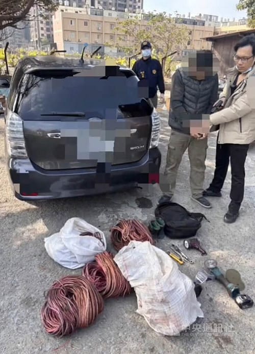 涉闖台鐵台中廢棄車輛暫存區竊電纜銅管　3人收押