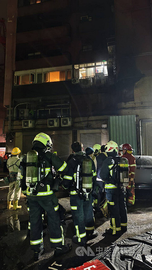北市大安區大樓暗夜祝融　4人送醫、疏散53人