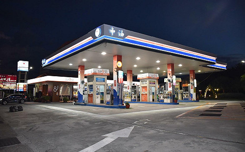 加油再等等！中油： 明起汽油調降0.1元