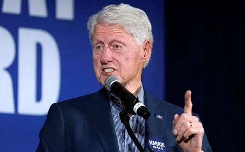 柯林頓否認涉艾普斯坦案　民主黨反擊要求傳喚川普