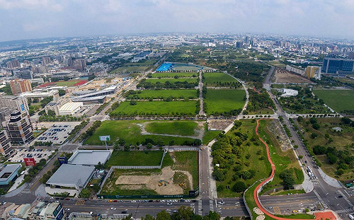 何欣純說選址有疑慮 台中超巨蛋仍依計畫招商 500億元刷新紀錄