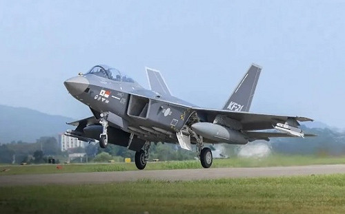 南韓宣布KF-21完成試飛! 將用國產引擎 專家：最快下半年交付量產機