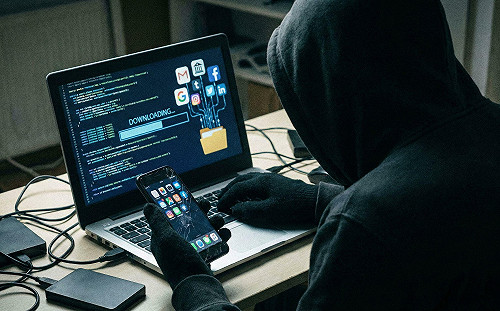 Gmail與網銀恐遭駭！1.49億筆帳密裸奔　專家點名「這幾款」App快改密碼