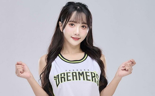 捲小三風波遭冷凍！小珍奶正式離開味全龍  未來動向曝光