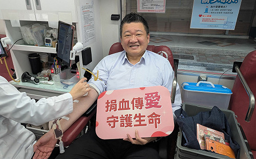 賴清德關心血庫告急 民進黨攜手社團做公益、何博文已捐血 91 次