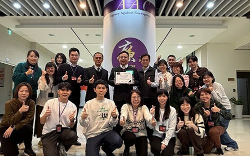 廉政署數位學習課程  榮獲布蘭登霍爾卓越獎「金獎」肯定