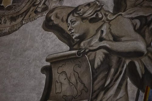 羅馬教堂天使畫像「撞臉」梅洛尼  引發爭議後遭刪