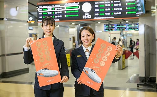 鐵道迷必衝！高鐵限量「新世代列車」春聯  2/10起各車站免費取