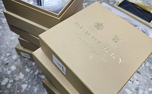 新北兄弟檔拍片賣仿冒品月賺400萬！17家精品侵權超2億