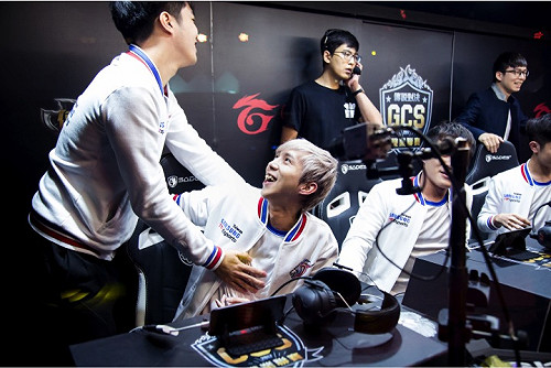 SMG、S.T聚焦首爾 問鼎《傳說對決》世界第一