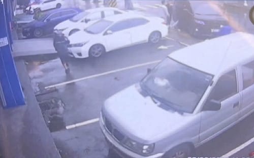 債務糾紛竟當街強擄一家三口！中壢警50分鐘內全數救回