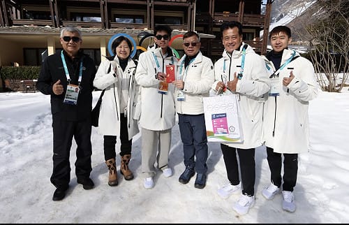 蔡家福訪視冬奧選手張天將　發1千歐元激勵金