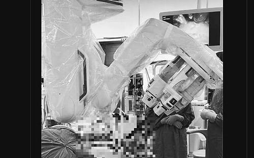 台中醫大生手術照PO網引撻伐！衛生局出手調查 最重可罰25萬元