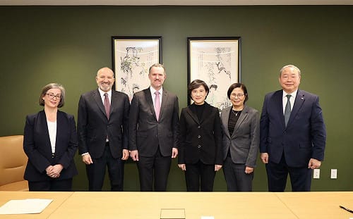 迎接國家產業新定位！經濟學家李鎮宇：盼朝野好好坐下來談