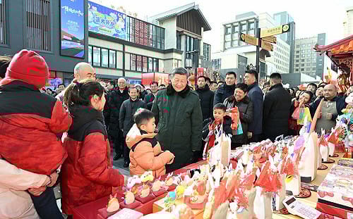 洪浦釗觀點》溫情與離場之間：中國政治儀式的雙重語言